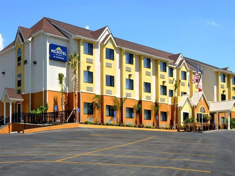 Microtel Inn & Suites By Wyndham New Braunfels I-35 Exterior photo