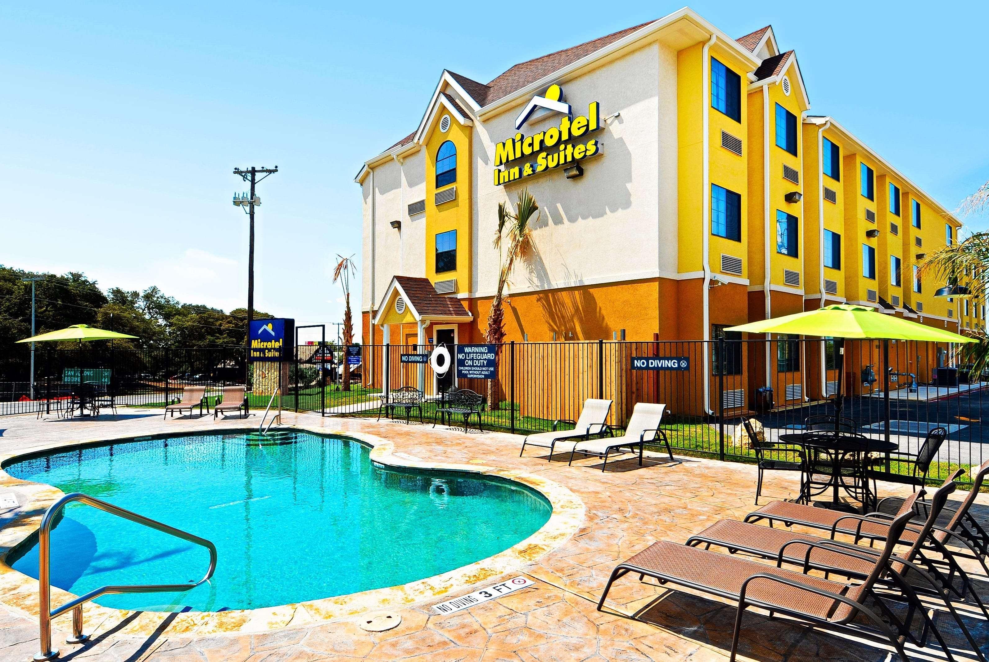 Microtel Inn & Suites By Wyndham New Braunfels I-35 Facilities photo